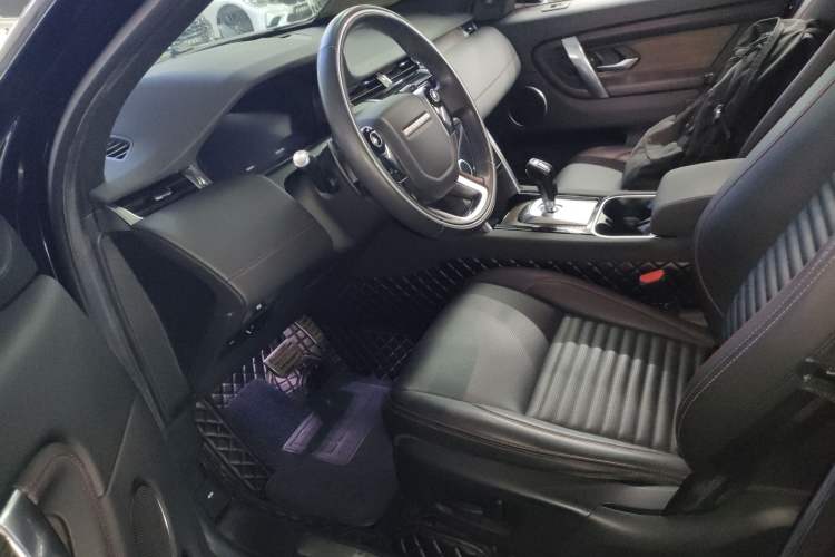 Used Land Rover Discovery Sport 2021 249 PS R-Dynamic S Performance Edition Left Front Seat