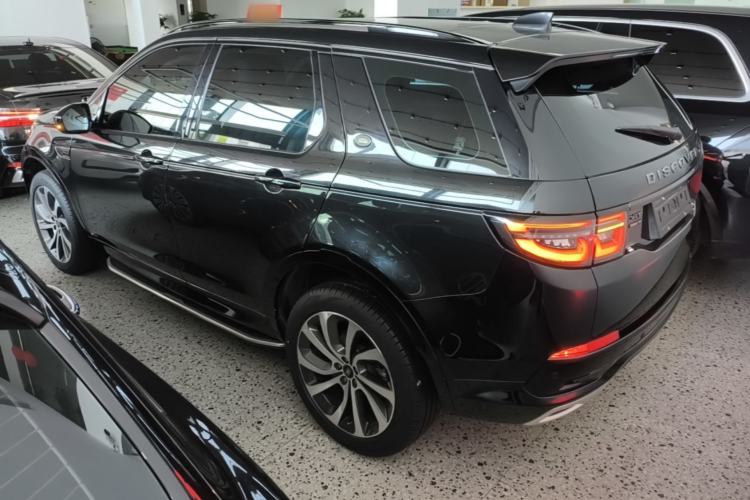Used Land Rover Discovery Sport 2021 249 PS R-Dynamic S Performance Edition Rear Left 45 Deg