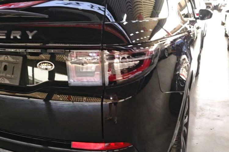 Used Land Rover Discovery Sport 2021 249 PS R-Dynamic S Performance Edition Right Rear Taillight
