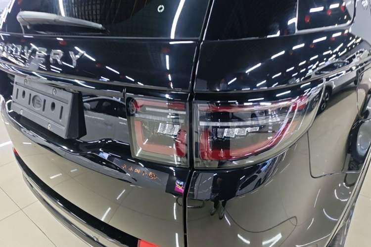 Used Land Rover Discovery Sport 2021 249 PS R-Dynamic S Performance Edition Right Rear Taillight
