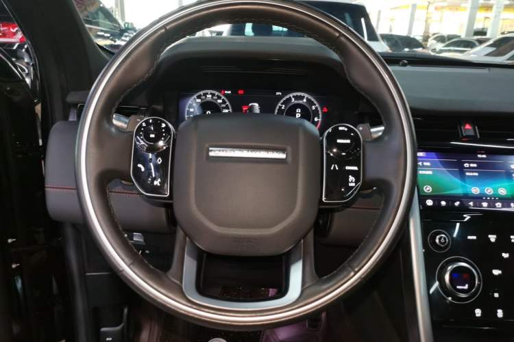 Used Land Rover Discovery Sport 2021 249 PS R-Dynamic S Performance Edition Steering Wheel