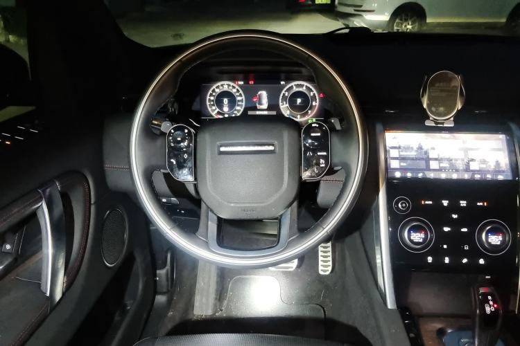 Used Land Rover Discovery Sport 2021 249 PS R-Dynamic S Performance Edition Steering Wheel