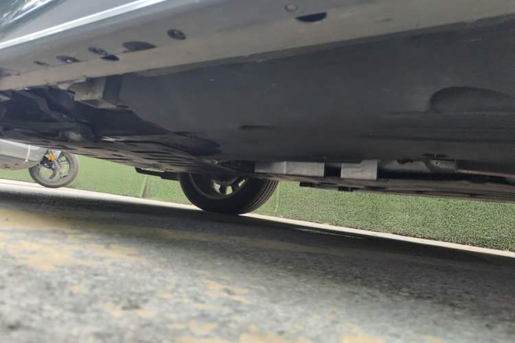 Used Land Rover Discovery Sport 2021 249 PS R-Dynamic S Performance Edition Chassis Front Left