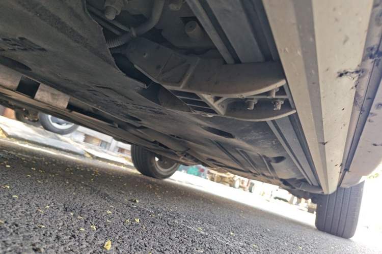 Used Land Rover Discovery Sport 2021 249 PS R-Dynamic S Performance Edition Chassis Front Left