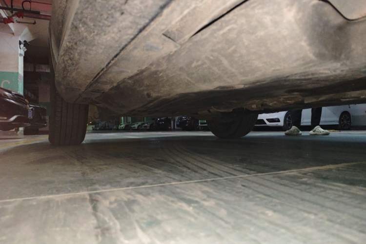 Used Land Rover Discovery Sport 2021 249 PS R-Dynamic S Performance Edition Chassis Front Right