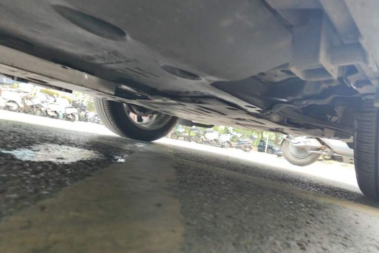 Used Land Rover Discovery Sport 2021 249 PS R-Dynamic S Performance Edition Chassis Front Right