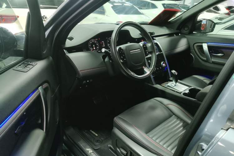 Used Land Rover Discovery Sport 2021 249 PS R-Dynamic S Performance Edition Driver Seat