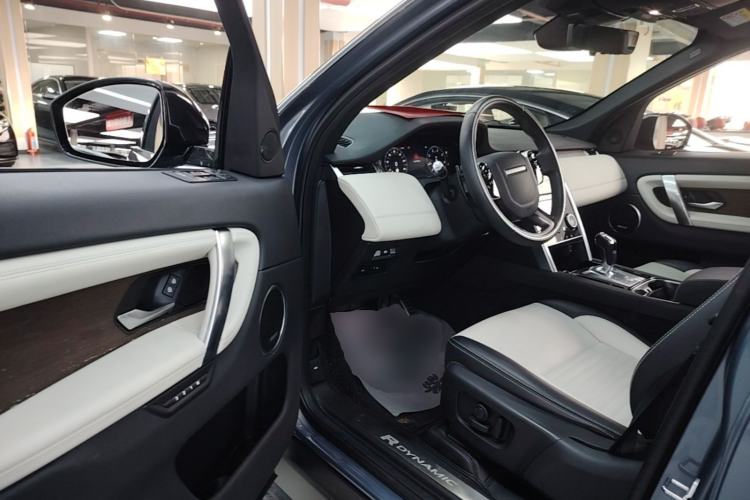 Used Land Rover Discovery Sport 2021 249 PS R-Dynamic SE Performance Tech Edition 5 Seats Driver Seat
