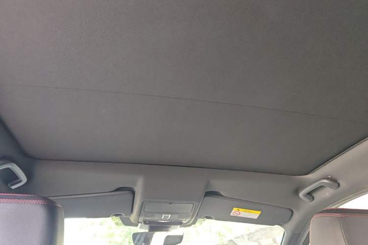 Used Land Rover Discovery Sport 2021 249 PS R-Dynamic S Performance Edition Headliner