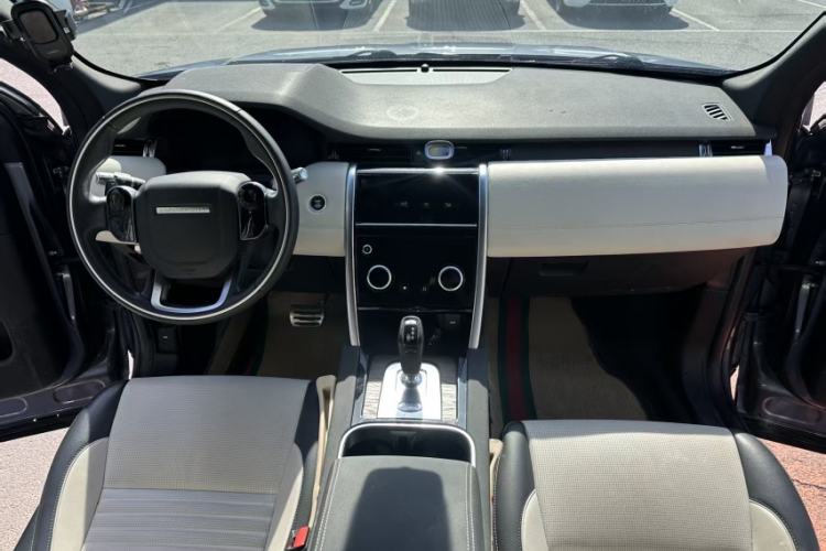 Used Land Rover Discovery Sport 2021 249 PS R-Dynamic SE Performance Tech Edition 5 Seats Interior 1