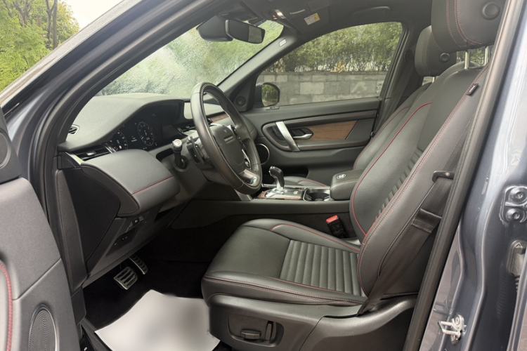Used Land Rover Discovery Sport 2021 249 PS R-Dynamic S Performance Edition Interior 2