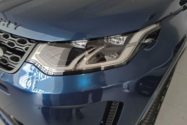 Used Land Rover Discovery Sport 2021 249 PS R-Dynamic S Performance Edition Left Front Headlight