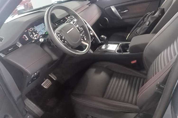 Used Land Rover Discovery Sport 2021 249 PS R-Dynamic SE Performance Tech Edition 5 Seats Left Front Seat
