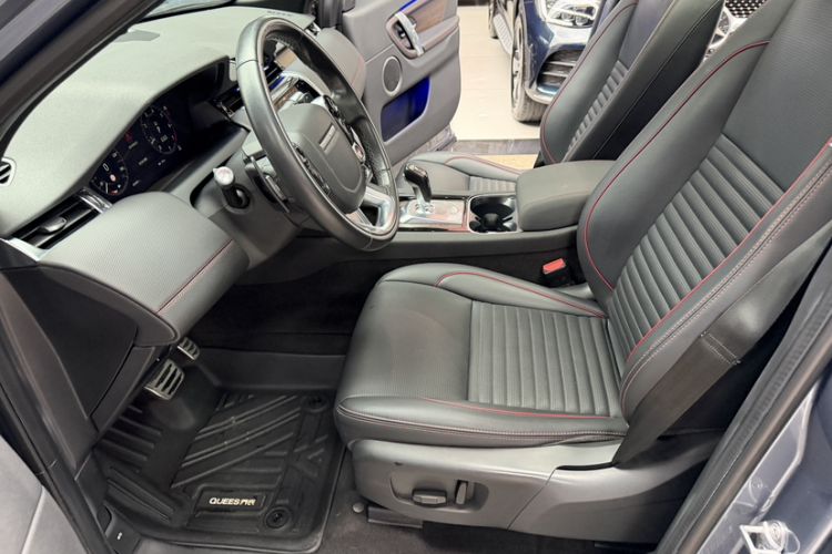 Used Land Rover Discovery Sport 2021 249 PS R-Dynamic S Performance Edition Left Front Seat