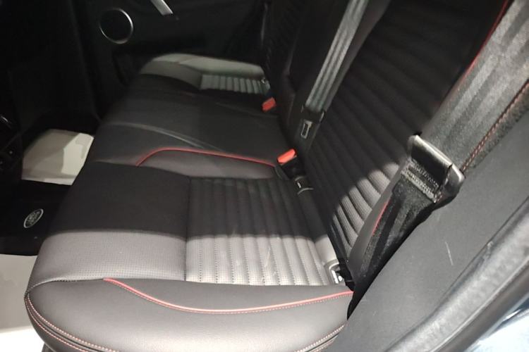 Used Land Rover Discovery Sport 2021 249 PS R-Dynamic S Performance Edition Left Rear Seat