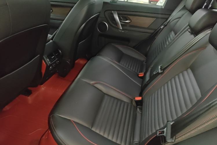 Used Land Rover Discovery Sport 2021 249 PS R-Dynamic S Performance Edition Left Rear Seat