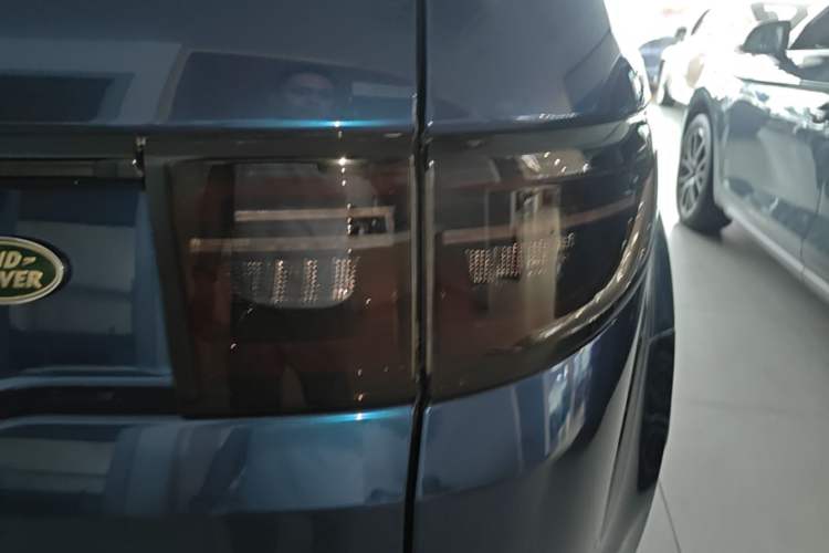 Used Land Rover Discovery Sport 2021 249 PS R-Dynamic S Performance Edition Right Rear Taillight