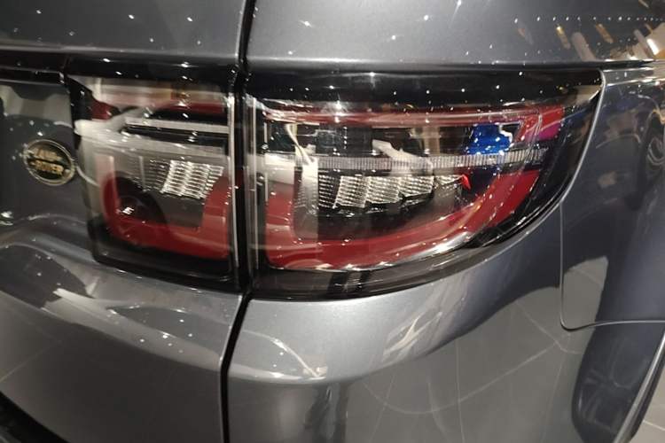 Used Land Rover Discovery Sport 2021 249 PS R-Dynamic S Performance Edition Right Rear Taillight
