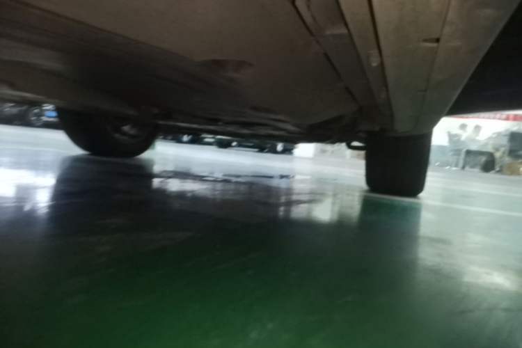 Used Land Rover Discovery Sport 2021 249 PS R-Dynamic S Performance Edition Right Side Sill