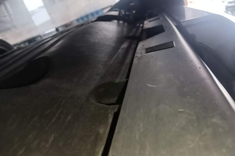Used Land Rover Discovery Sport 2021 249 PS R-Dynamic SE Performance Tech Edition 5 Seats Right Side Sill