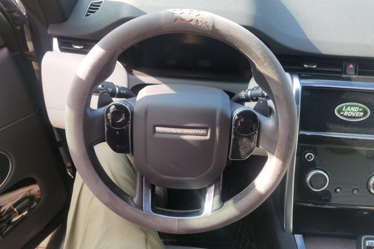 Used Land Rover Discovery Sport 2021 249 PS R-Dynamic SE Performance Tech Edition 5 Seats Steering Wheel