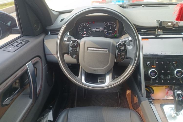 Used Land Rover Discovery Sport 2021 249 PS R-Dynamic S Performance Edition Steering Wheel
