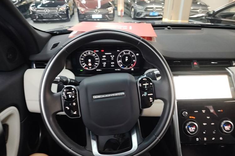 Used Land Rover Discovery Sport 2021 249 PS R-Dynamic SE Performance Tech Edition 5 Seats Steering Wheel