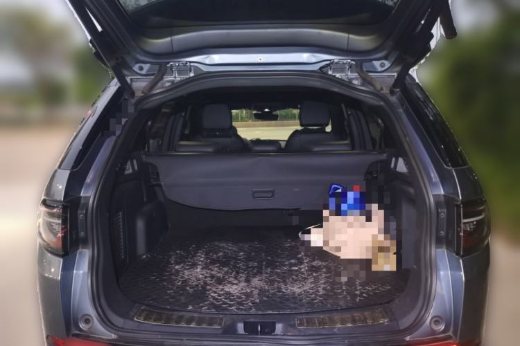 Used Land Rover Discovery Sport 2021 249 PS R-Dynamic S Performance Edition Trunk