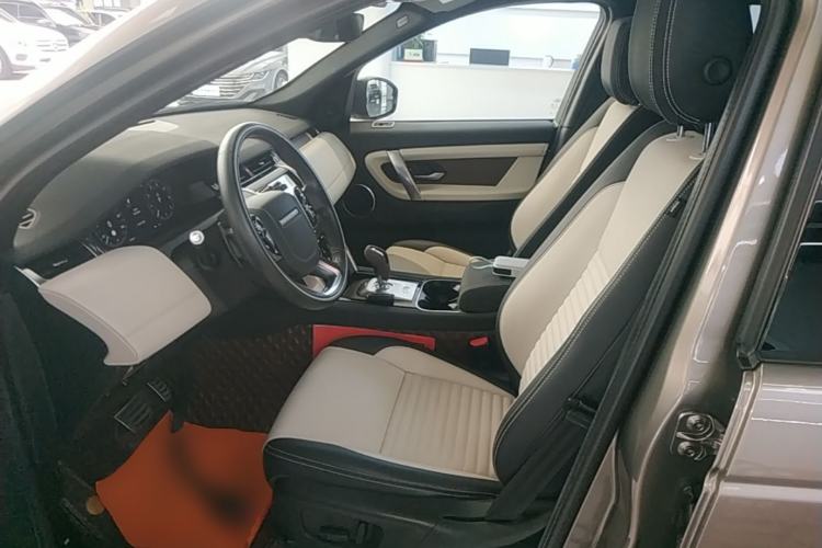 Used Land Rover Discovery Sport 2021 249 PS R-Dynamic S Performance Edition Left Front Seat