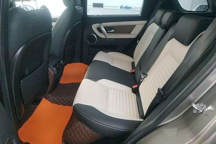 Used Land Rover Discovery Sport 2021 249 PS R-Dynamic S Performance Edition Left Rear Seat