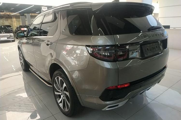 Used Land Rover Discovery Sport 2021 249 PS R-Dynamic S Performance Edition Rear Left 45 Deg