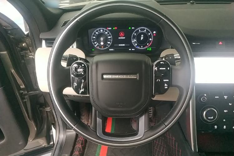 Used Land Rover Discovery Sport 2021 249 PS R-Dynamic HSE Luxury Custom Edition Steering Wheel