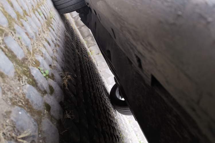 Used Land Rover Discovery Sport 2021 249 PS R-Dynamic S Performance Edition Chassis Front Right