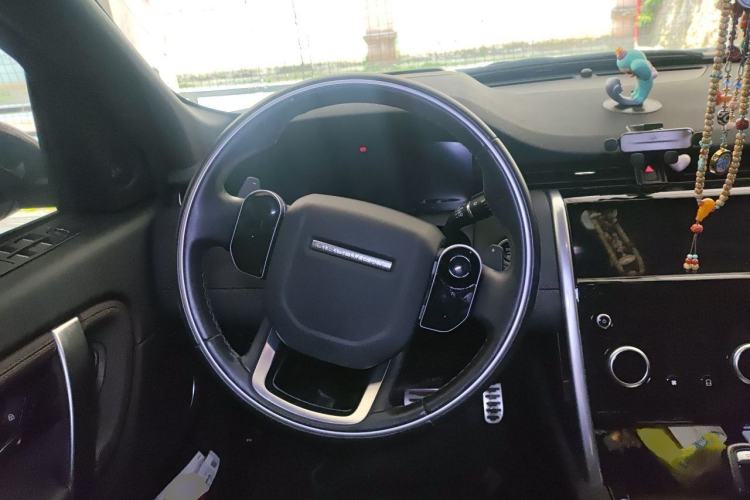Used Land Rover Discovery Sport 2021 249 PS R-Dynamic S Performance Edition Steering Wheel