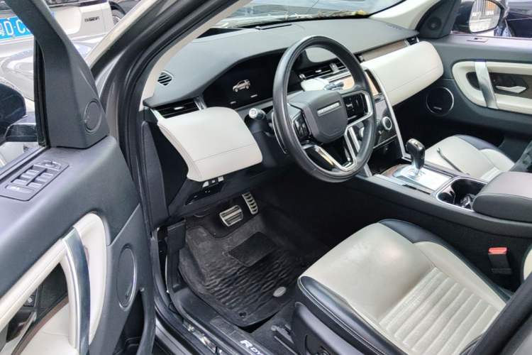 Used Land Rover Discovery Sport 2021 249 PS R-Dynamic SE Performance Tech Edition 7 Seats Driver Seat