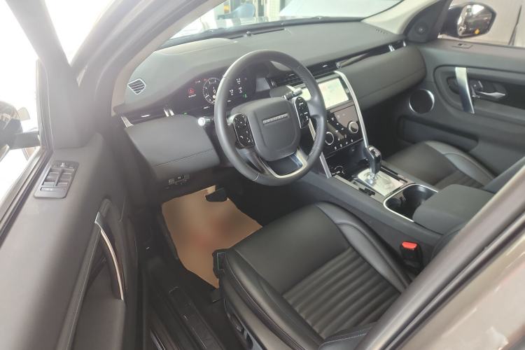 Used Land Rover Discovery Sport 2021 200 PS Family Edition Driver Seat