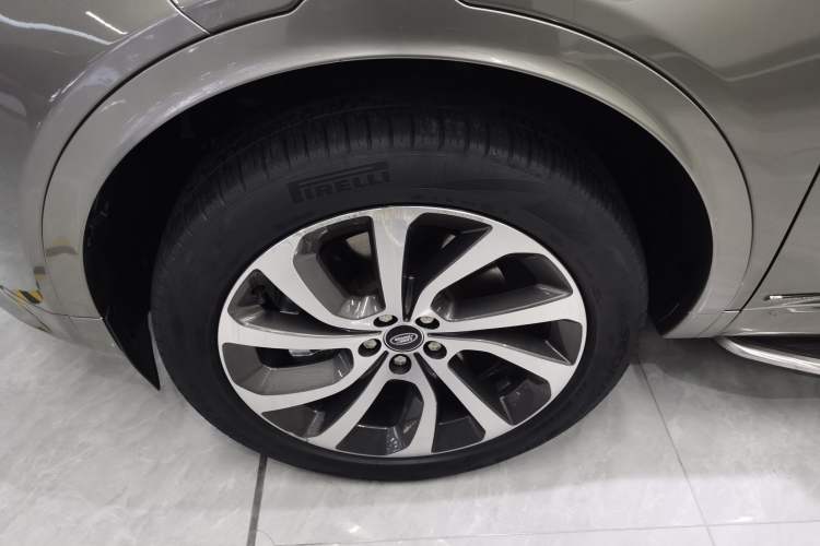 Used Land Rover Discovery Sport 2021 249 PS R-Dynamic S Performance Edition Exterior 7