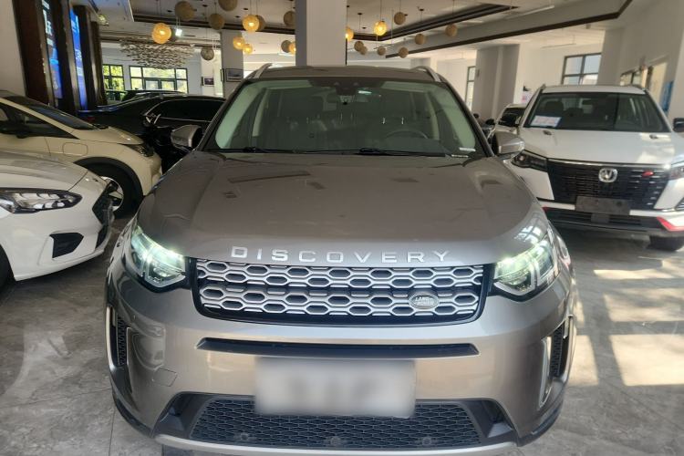 Used Land Rover Discovery Sport 2021 200 PS Family Edition Front