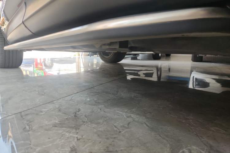 Used Land Rover Discovery Sport 2021 200 PS Family Edition Left Side Sill