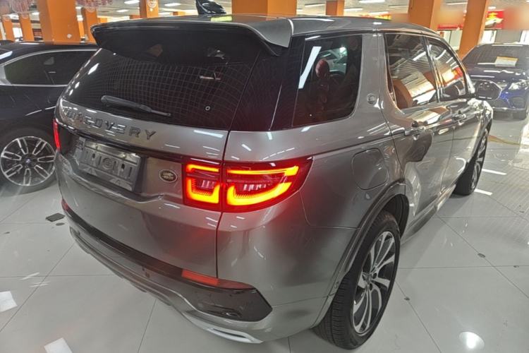 Used Land Rover Discovery Sport 2021 249 PS R-Dynamic HSE Luxury Custom Edition Rear Right 45 Deg