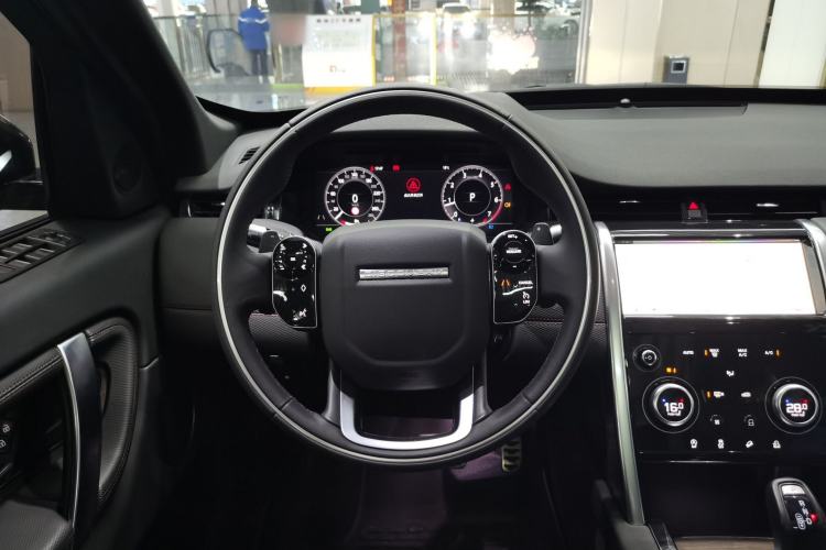 Used Land Rover Discovery Sport 2021 249 PS R-Dynamic S Performance Edition Steering Wheel