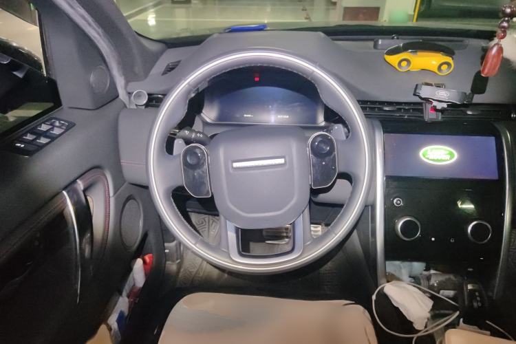 Used Land Rover Discovery Sport 2021 249 PS R-Dynamic S Performance Edition Steering Wheel