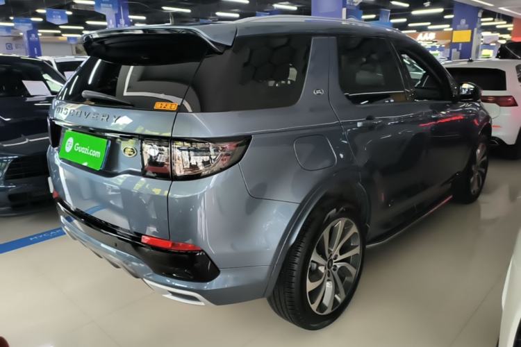 Used Land Rover Discovery Sport 2021 249 PS R-Dynamic S Performance Edition Rear Right 45 Deg