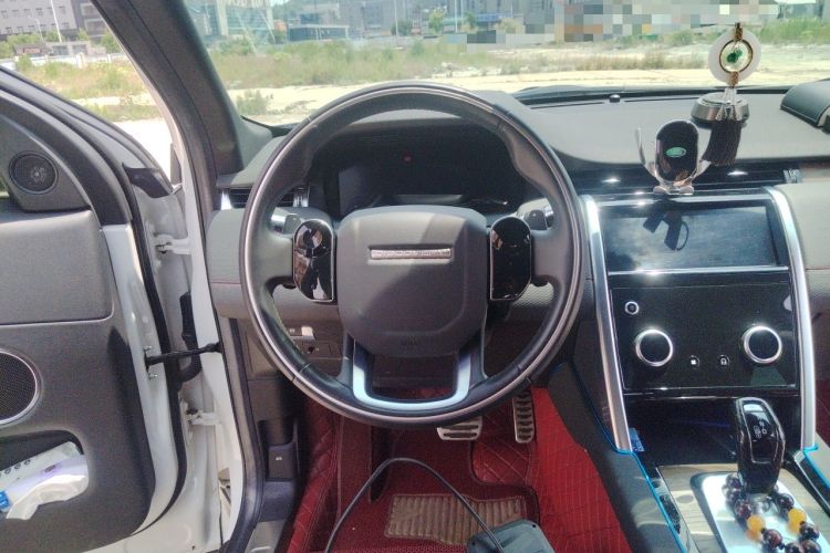 Used Land Rover Discovery Sport 2021 249 PS R-Dynamic SE Performance Tech Edition 5 Seats Steering Wheel