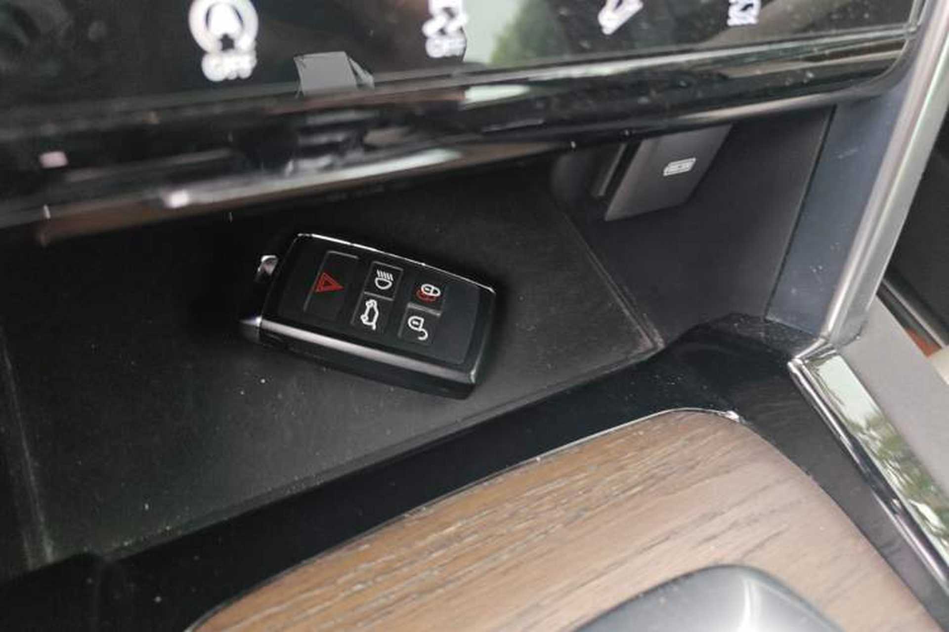 Used Land Rover Discovery Sport 2021 249 PS R-Dynamic S Performance Edition Vehicle Key