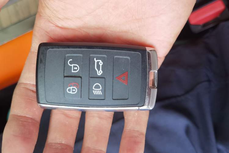Used Land Rover Discovery Sport  Vehicle Key