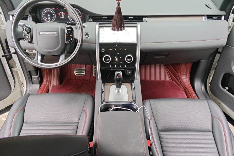 Used Land Rover Discovery Sport 2021 249 PS R-Dynamic S Performance Edition Center Console