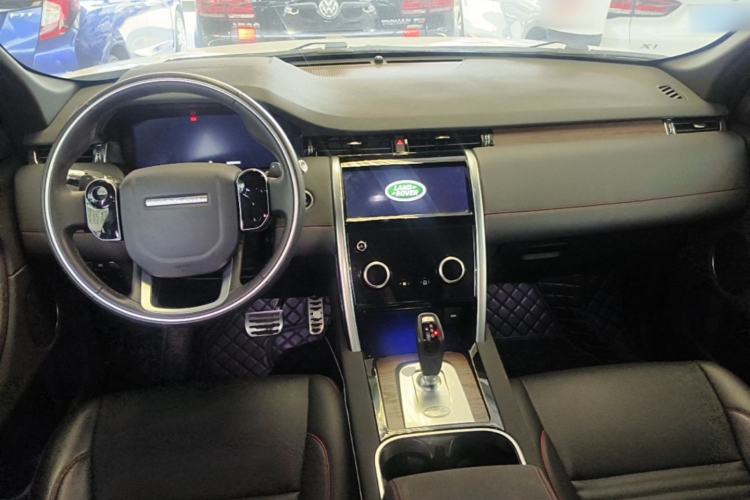 Used Land Rover Discovery Sport 2021 249 PS R-Dynamic S Performance Edition Center Console