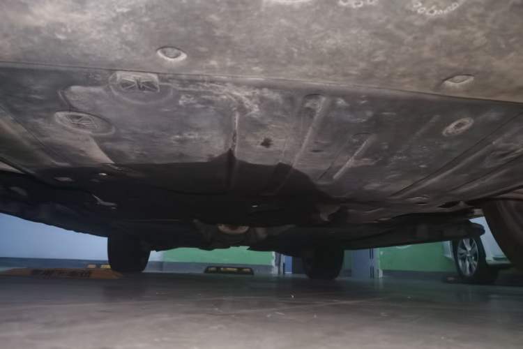 Used Land Rover Discovery Sport 2021 249 PS R-Dynamic S Performance Edition Chassis Front