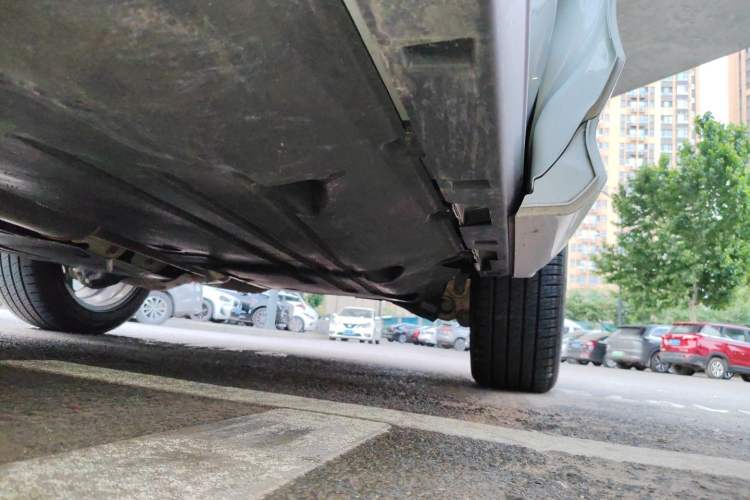 Used Land Rover Discovery Sport 2021 249 PS R-Dynamic S Performance Edition Chassis Front Left